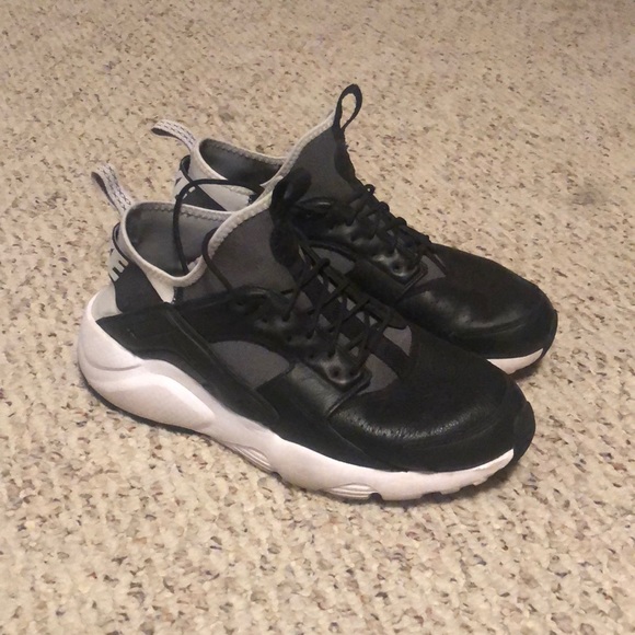 nike air huarache leather